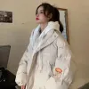 ثياب قطنية مغلفة ثياب قطنية صغيرة لتلميذة مدرسة متوسطة متوسطة في المرحلة الإعدادية Item Picture